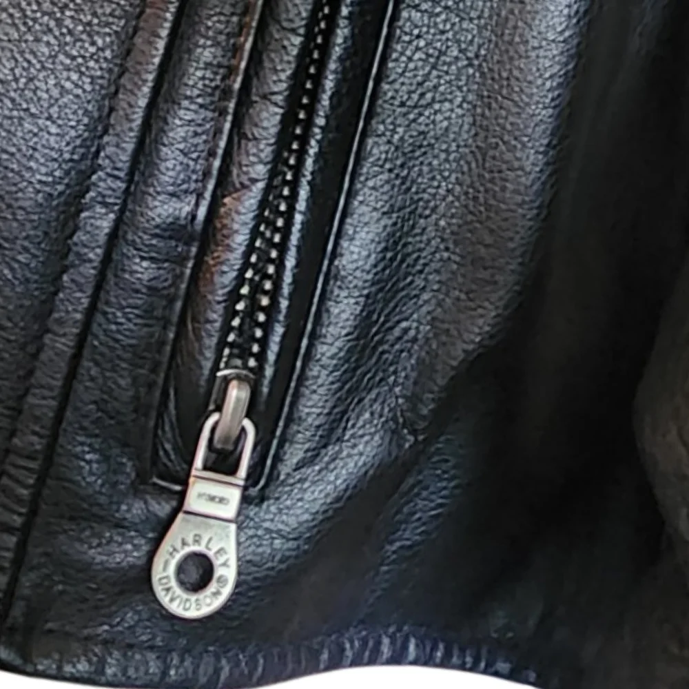 Harley-Davidson leather jacket - Picture 7 of 11